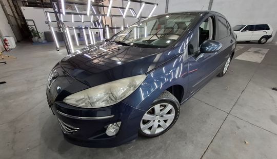 Peugeot • 408