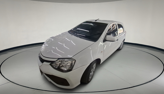 Toyota • Etios