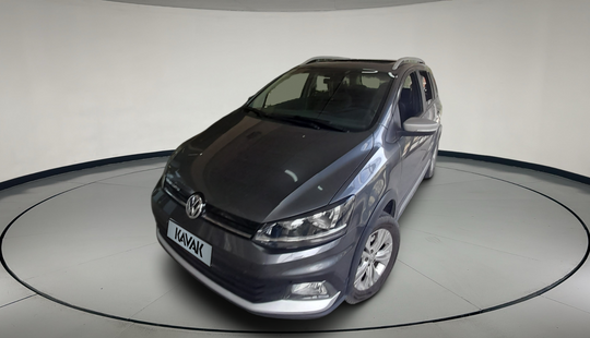 Volkswagen • Suran Cross