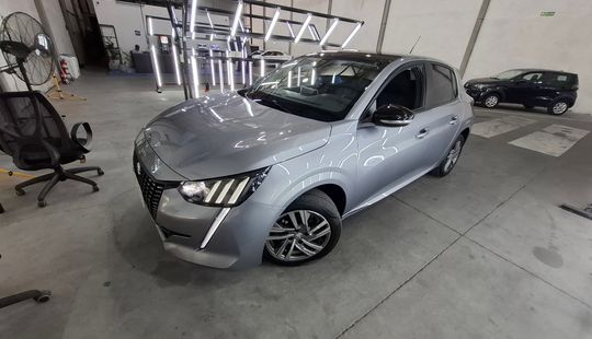 Peugeot • 208