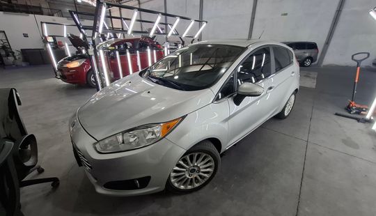 Ford • Fiesta Kinetic Design