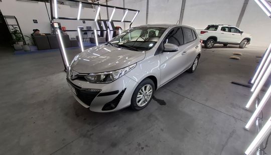 Toyota • Yaris