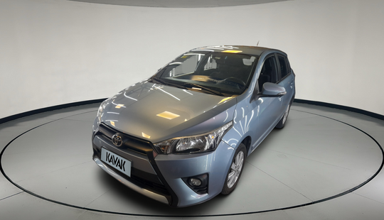 Toyota • Yaris
