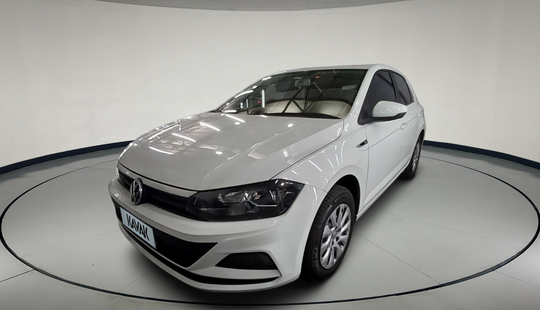 Volkswagen • Polo