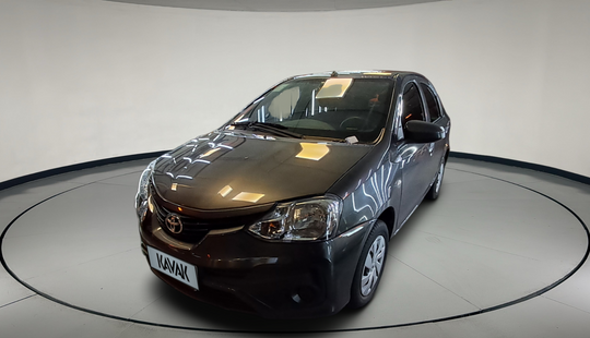 Toyota • Etios