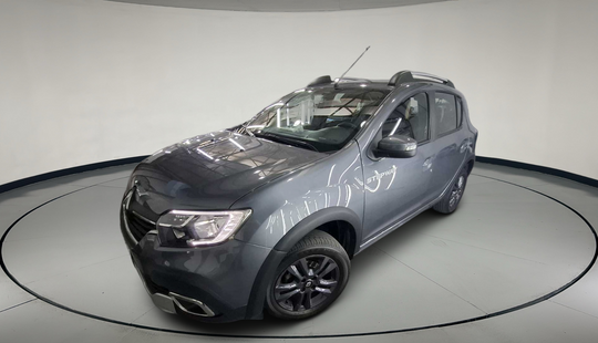 Renault • Sandero Stepway