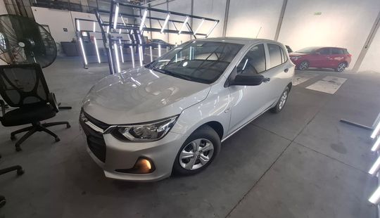 Chevrolet • Onix
