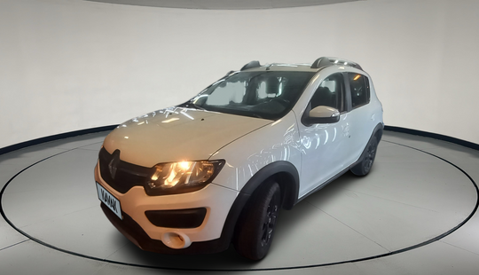 Renault • Sandero Stepway