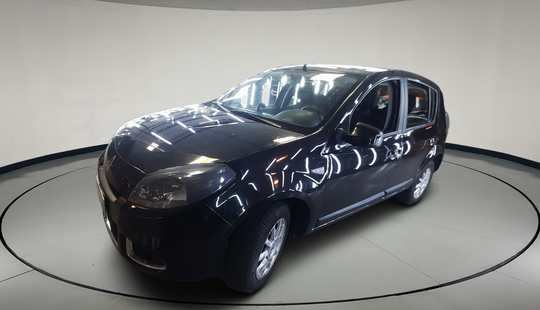 Renault • Sandero