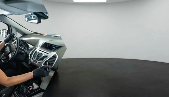 Volkswagen • Amarok