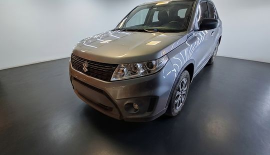Suzuki • Vitara