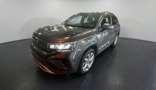 Volkswagen • Taos