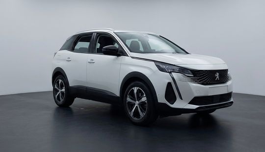 Peugeot • 3008