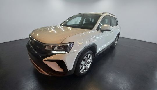 Volkswagen • Taos