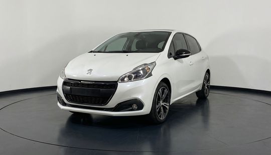 Peugeot • 208