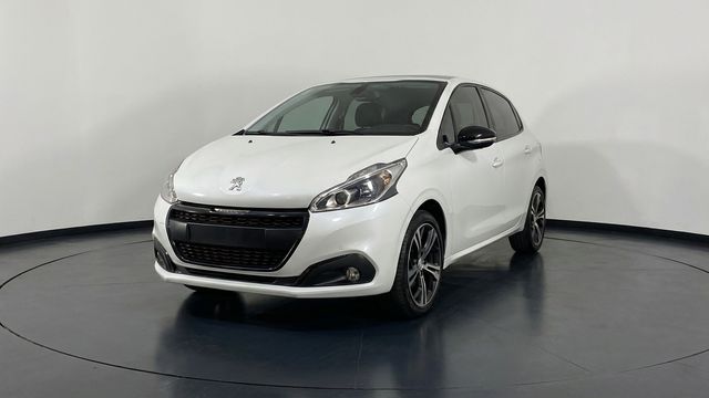 Peugeot • 208