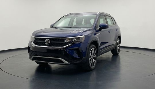 Volkswagen • Taos