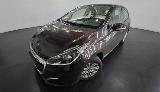 Peugeot • 208