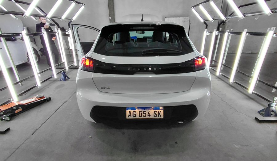 Peugeot 208 1.6L FELINE TIPTRONIC Hatchback 2023