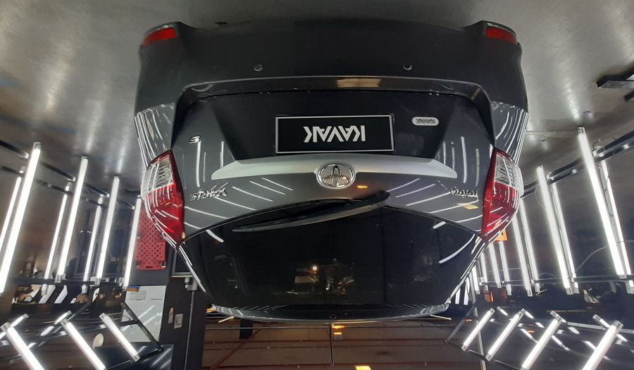 Toyota Yaris 1.5 CVT Hatchback 2016