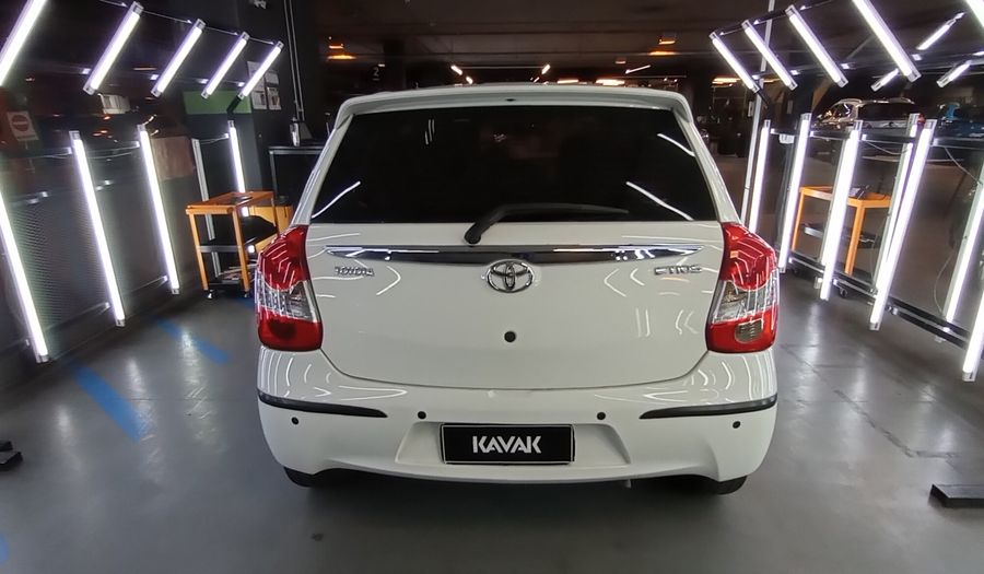 Toyota Etios 1.5 XLS 2016 Hatchback
