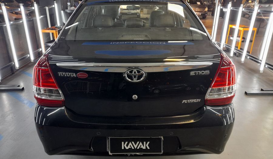 Toyota Etios 1.5 PLATINUM AT Sedan 2017