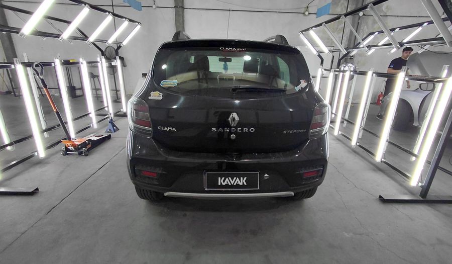 Renault Sandero Stepway 1.6 STEPWAY EXPRESSION Hatchback 2017