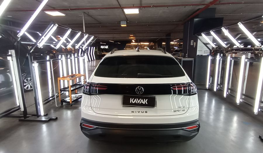 Volkswagen Nivus 1.0 200 TSI COMFORTLINE AUTO MY22 Suv 2022