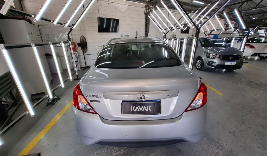 Nissan Versa 1.6 SENSE AUTO Sedan 2018