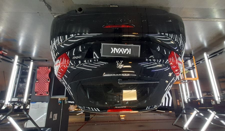 Peugeot 208 1.5 ALLURE TOUCHSCREEN Hatchback 2014