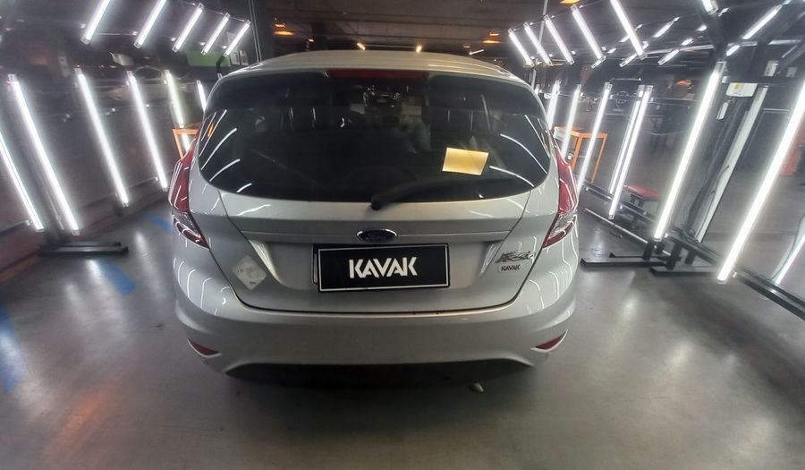 Ford Fiesta Kinetic Design 1.6 SE Hatchback 2017