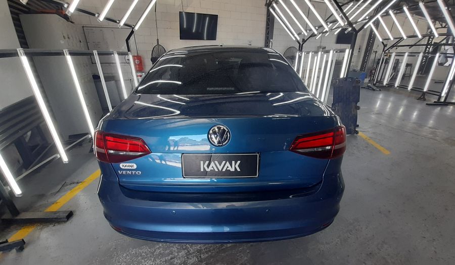 Volkswagen Vento 2.5 ADVANCE PLUS TIPTRONIC Sedan 2017