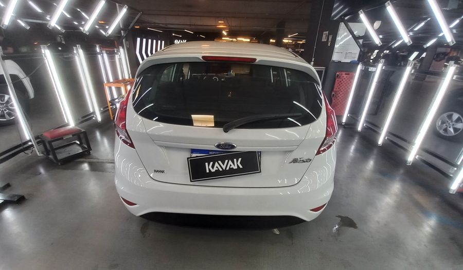 Ford Fiesta Kinetic Design 1.6 S Hatchback 2016