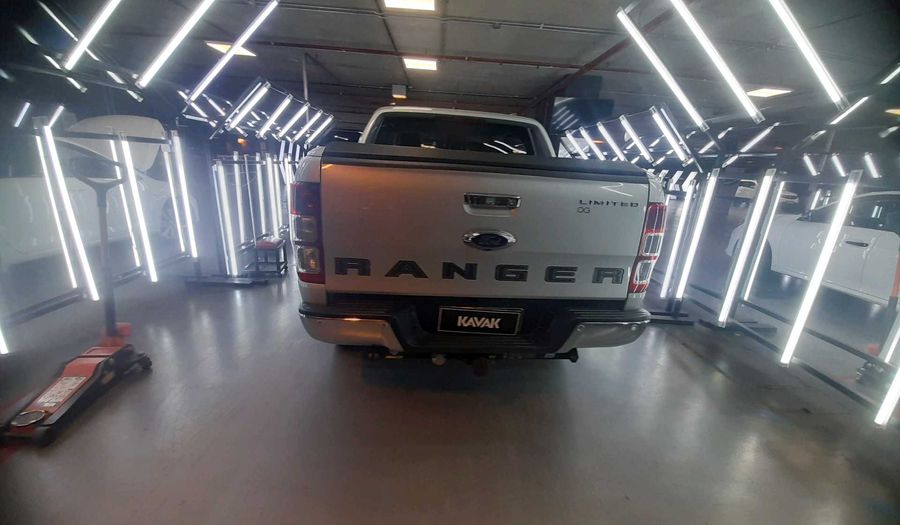 Ford Ranger 3.2 LIMITED 4WD CD AUTO Pickup 2020