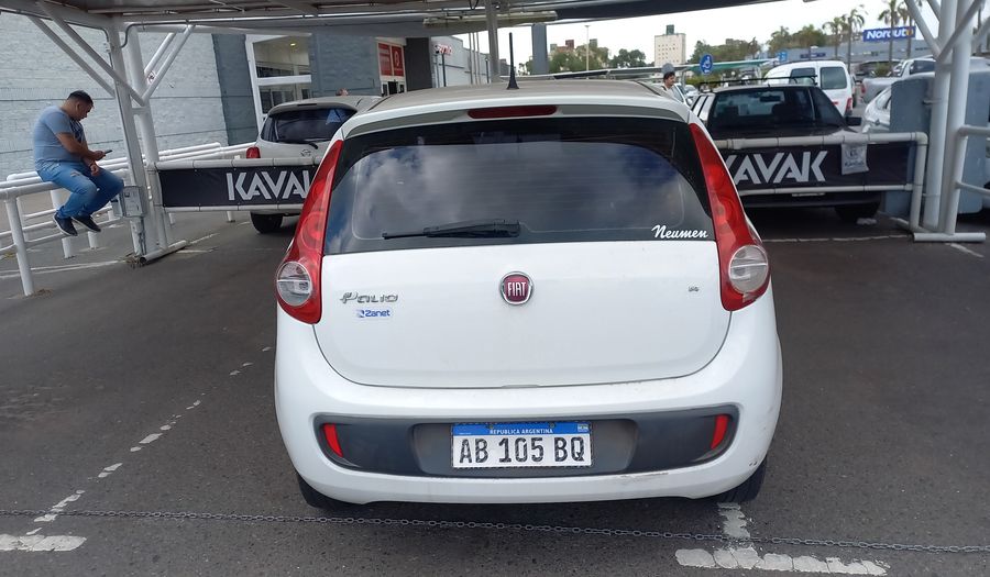 Fiat Palio 1.4 ATTRACTIVE Hatchback 2017