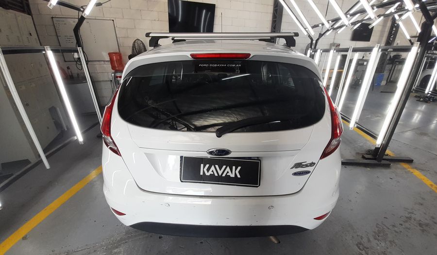 Ford Fiesta Kinetic Design 1.6 SE Hatchback 2016