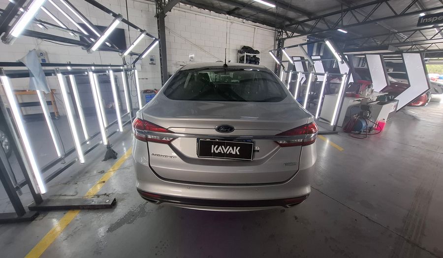 Ford Mondeo 2.0 SEL AUTO Sedan 2017