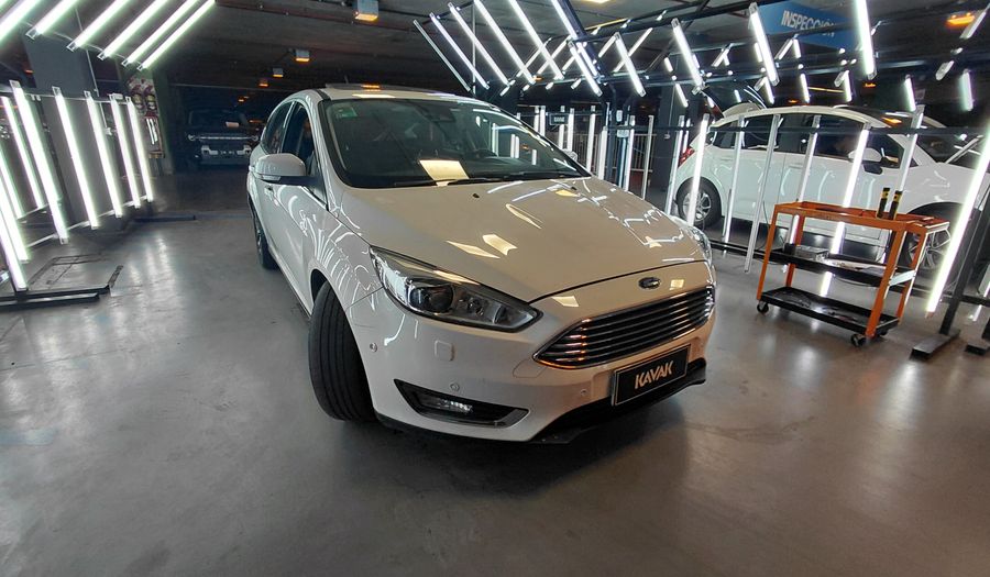 Ford Focus Iii 2.0 TITANIUM AT Hatchback 2017