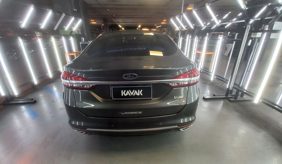 Ford Mondeo 2.0 VIGNALE HYBRID AUTO Sedan 2020