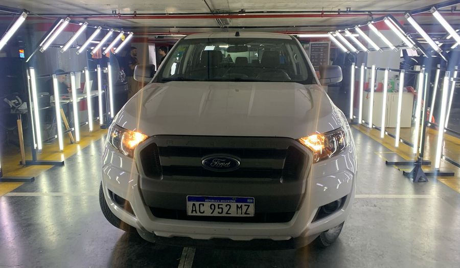 Ford Ranger 3.2 XLS 2WD CD Pickup 2018