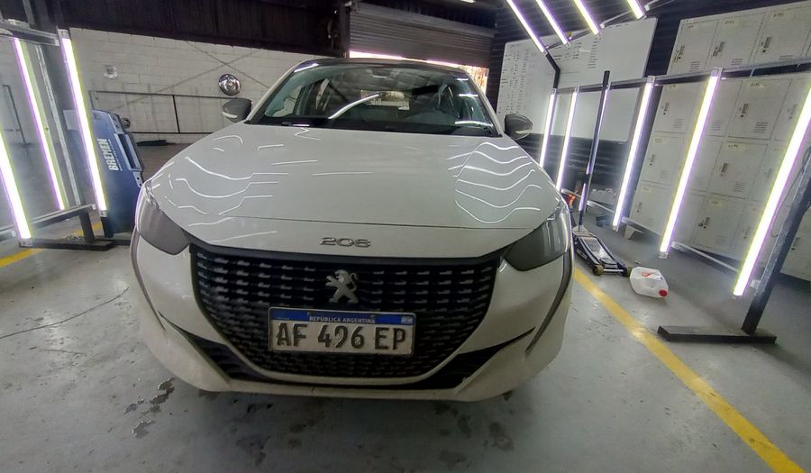 Peugeot 208 1.6L STYLE TIPTRONIC Hatchback 2022