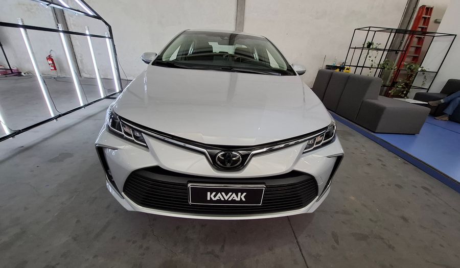 Toyota Corolla 2.0 XLI CVT Sedan 2025