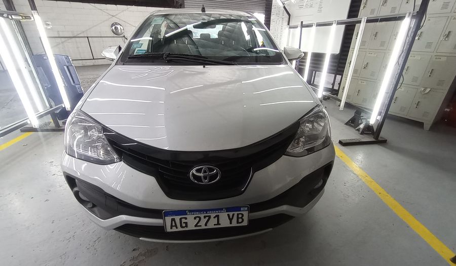 Toyota Etios 1.5 XLS PACK AUTO Hatchback 2023