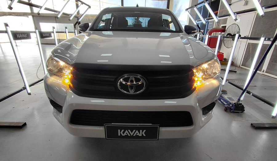 Toyota Hilux 2.4 TDI DX C/D AUTO Pickup 2025