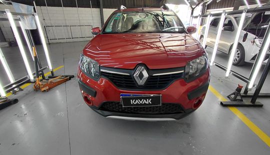 Renault • Sandero Stepway
