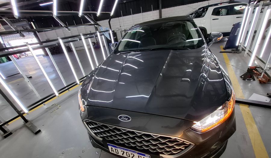 Ford Mondeo 2.0 VIGNALE HYBRID AUTO Sedan 2019