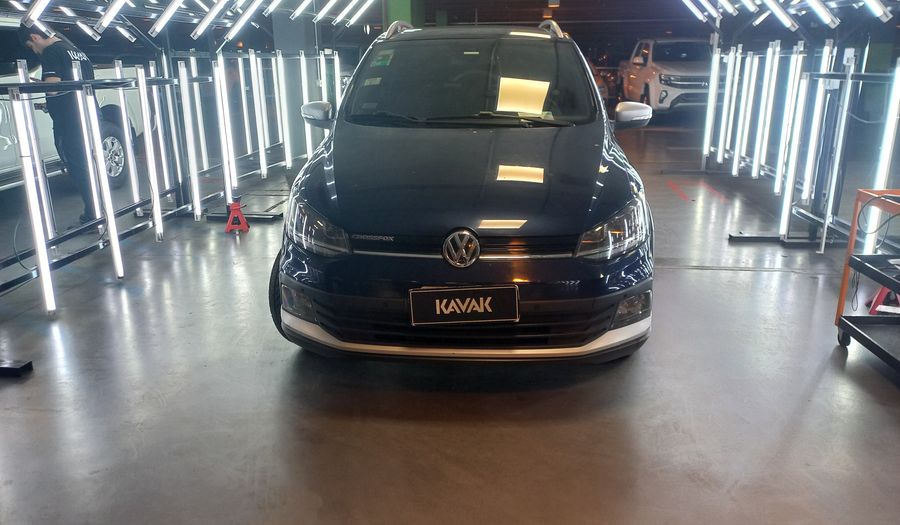 Volkswagen Crossfox 1.6 16V CROSSFOX HIGHLINE Hatchback 2015