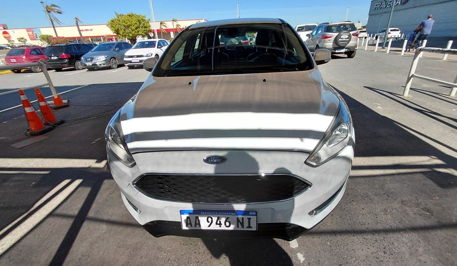 Ford Focus Iii 2.0 SE Hatchback 2017
