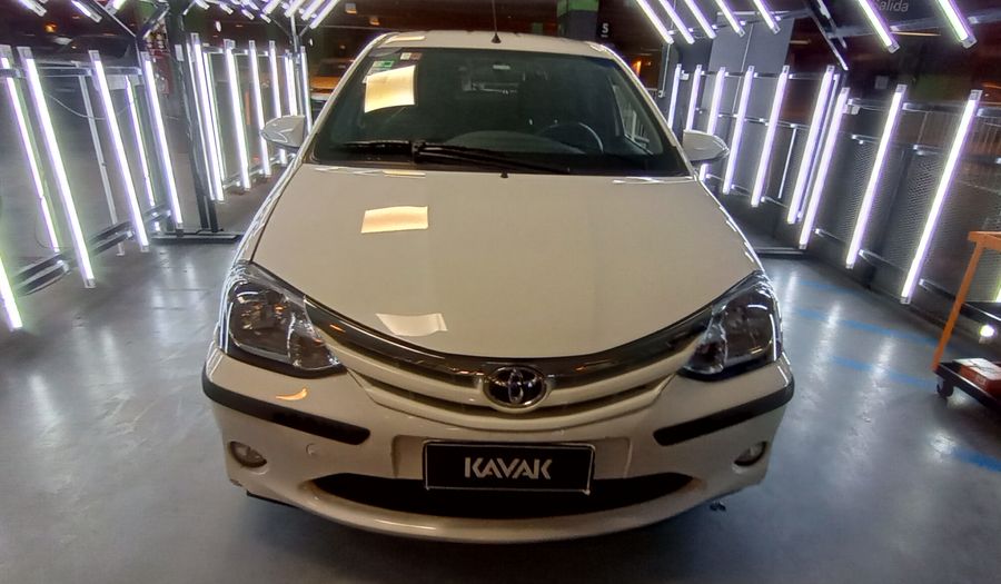 Toyota Etios 1.5 XLS 2016 Hatchback