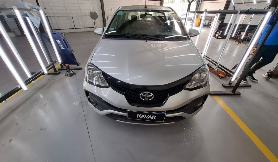 Toyota Etios 1.5 XLS Sedan 2020